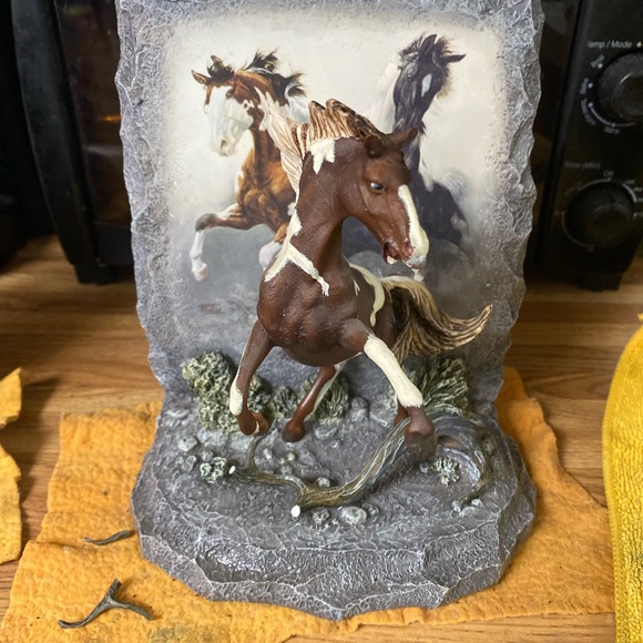Bradford Exchange Rolling Thunder horse figurine - Picture 3 of 4